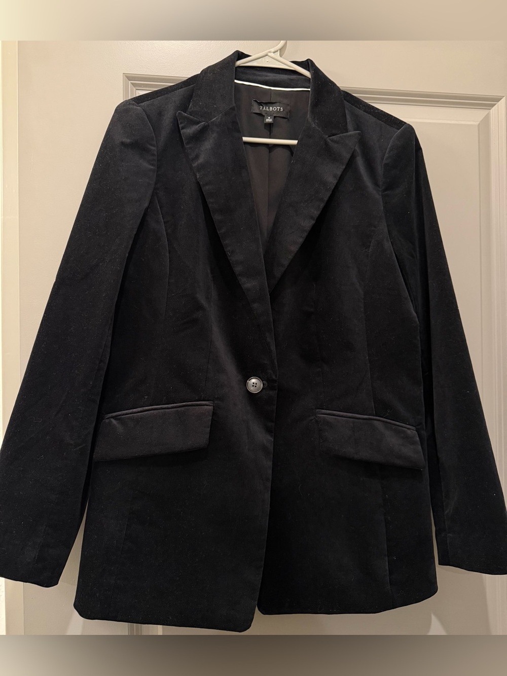 Talbot’s Black Velvet Blazer Size 8